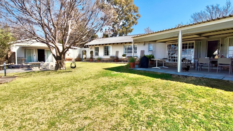 5 Bedroom Property for Sale in Vaal Marina Gauteng