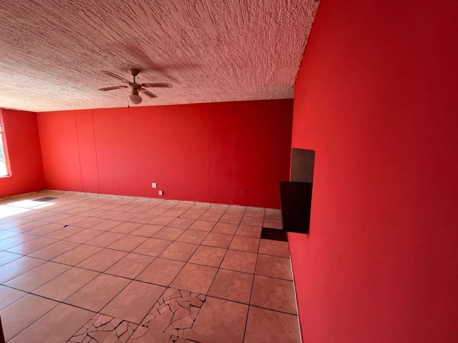3 Bedroom Property for Sale in Silverton Gauteng