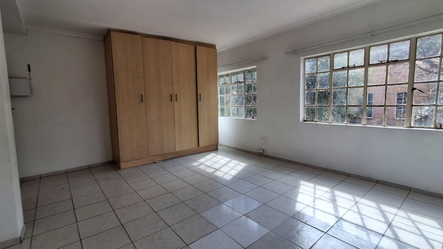 To Let 2 Bedroom Property for Rent in Oakdene Gauteng