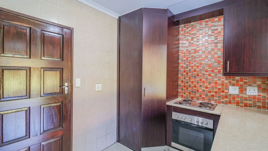 2 Bedroom Property for Sale in Wilgeheuwel Gauteng