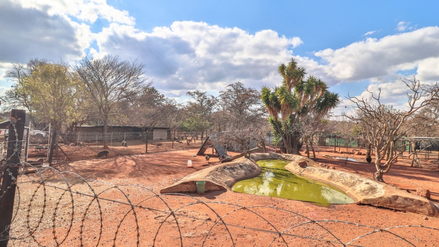 5 Bedroom Property for Sale in Boekenhoutskloof and surround Gauteng