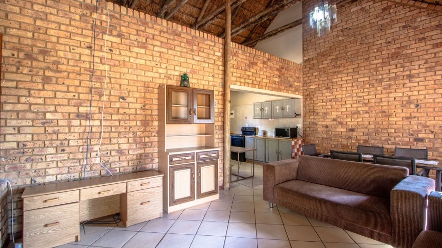 5 Bedroom Property for Sale in Boekenhoutskloof and surround Gauteng