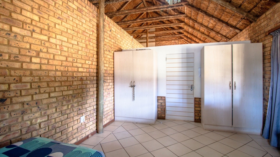 5 Bedroom Property for Sale in Boekenhoutskloof and surround Gauteng