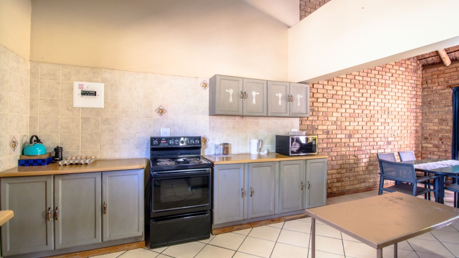 5 Bedroom Property for Sale in Boekenhoutskloof and surround Gauteng
