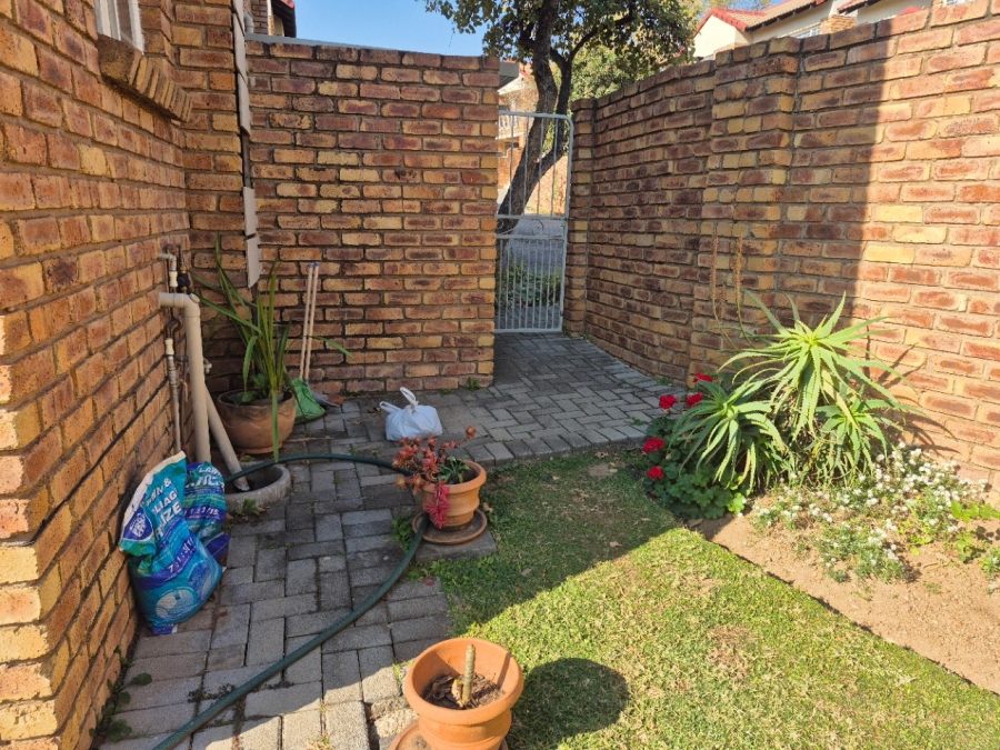 2 Bedroom Property for Sale in Celtisdal Gauteng