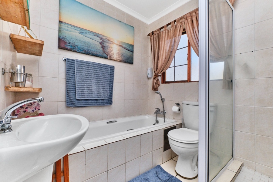 To Let 2 Bedroom Property for Rent in Northgate Gauteng