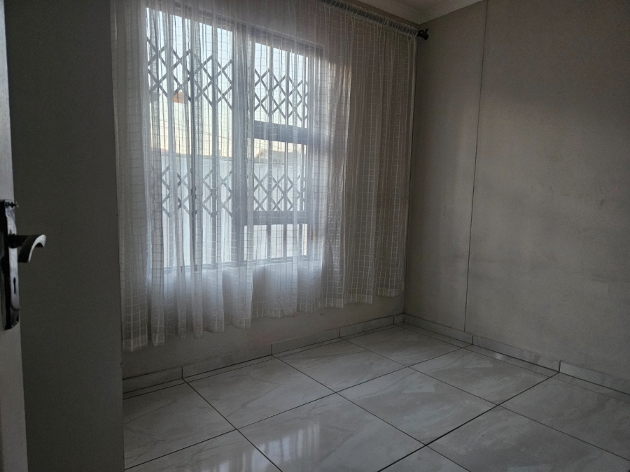 3 Bedroom Property for Sale in Alliance Gauteng