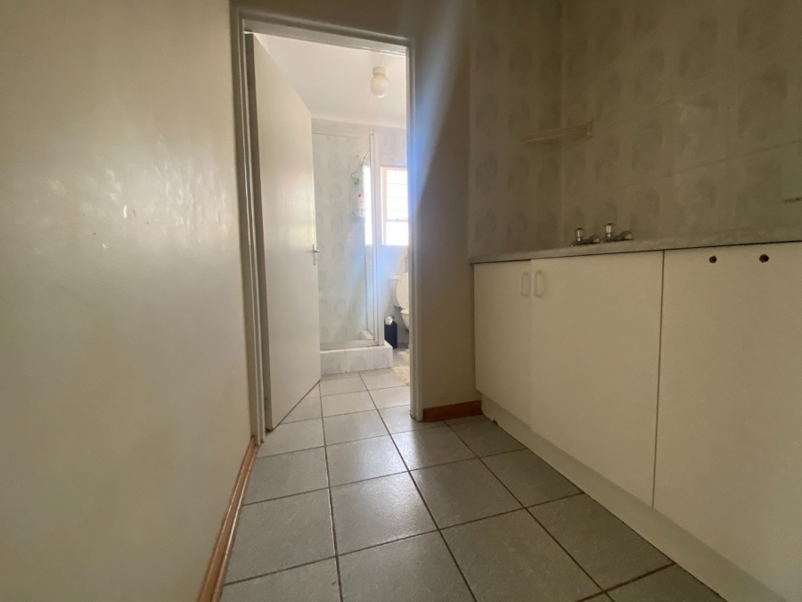 4 Bedroom Property for Sale in Farrarmere Gauteng