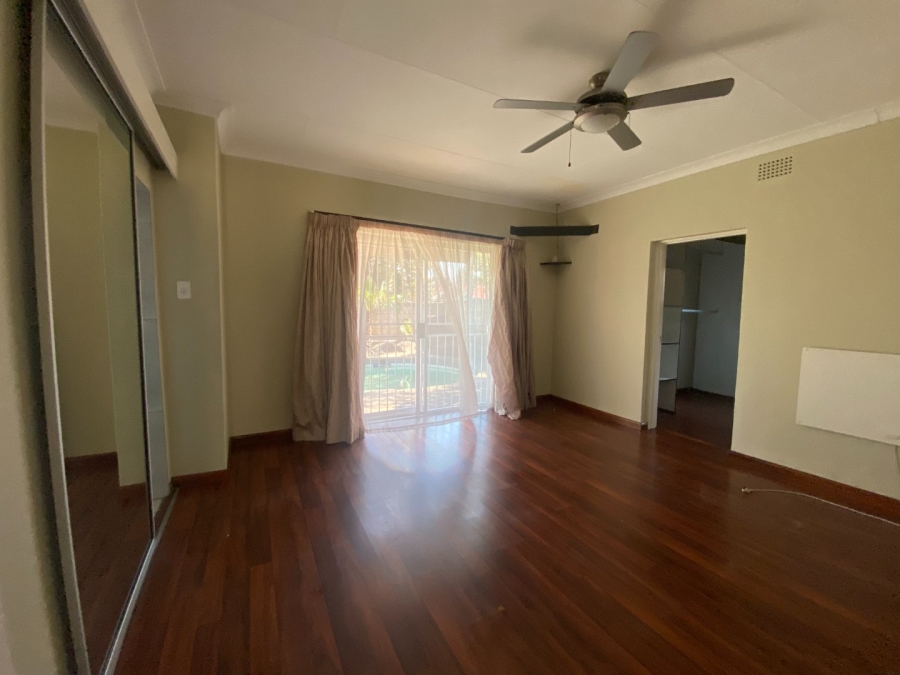 4 Bedroom Property for Sale in Farrarmere Gauteng