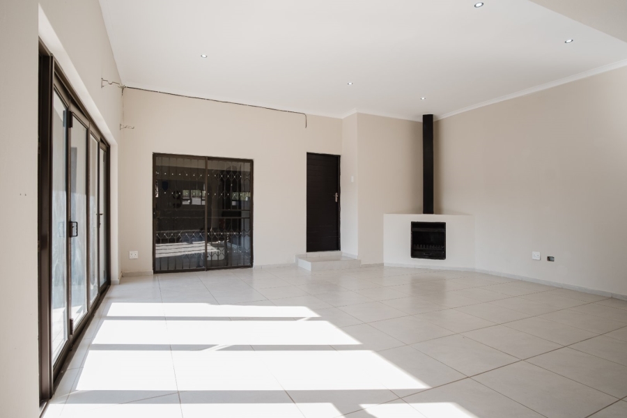 4 Bedroom Property for Sale in Ohenimuri Gauteng
