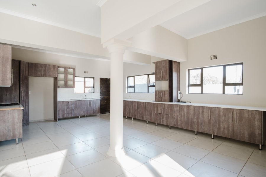 4 Bedroom Property for Sale in Ohenimuri Gauteng