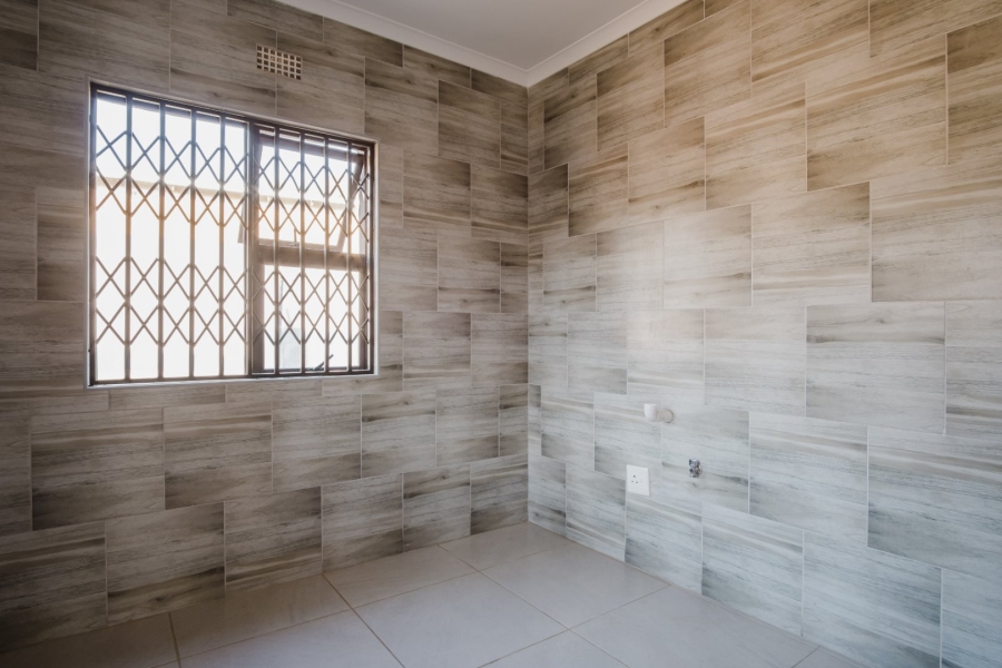 4 Bedroom Property for Sale in Ohenimuri Gauteng