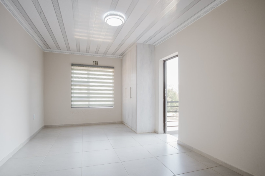 4 Bedroom Property for Sale in Ohenimuri Gauteng