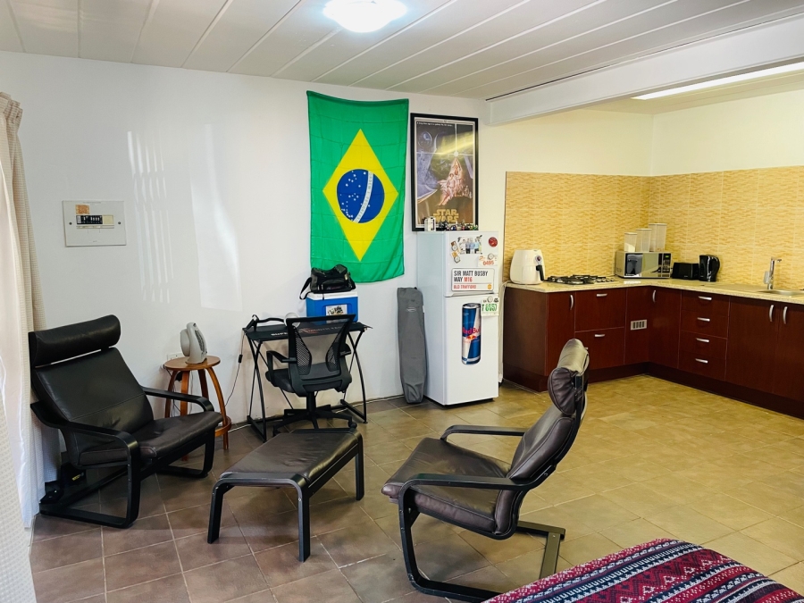 To Let 1 Bedroom Property for Rent in Glenvista Gauteng
