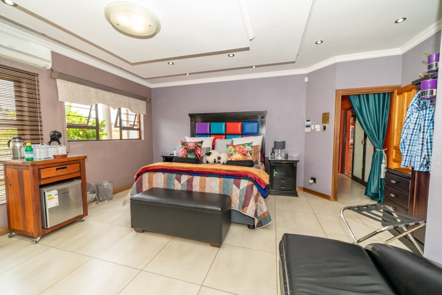 5 Bedroom Property for Sale in Ferryvale Gauteng