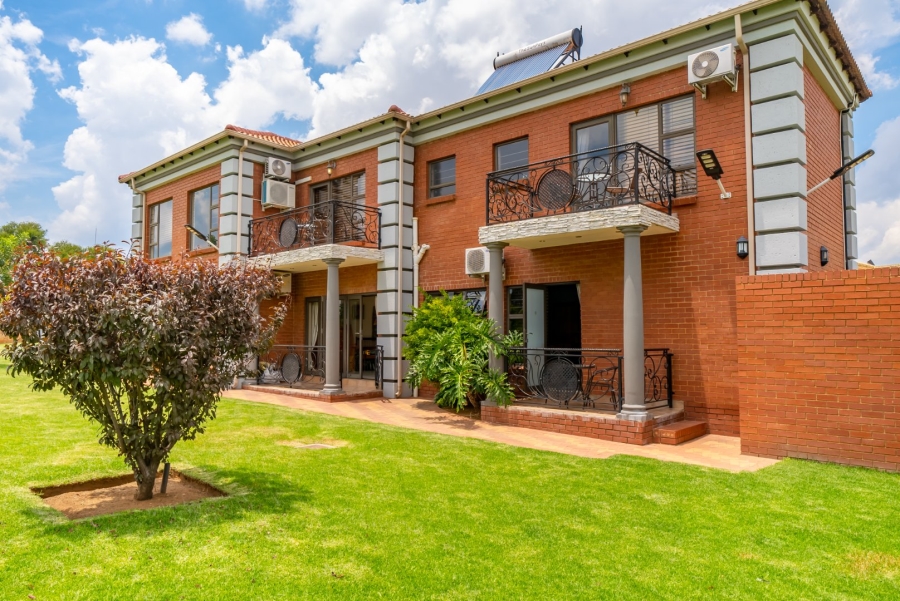 5 Bedroom Property for Sale in Ferryvale Gauteng