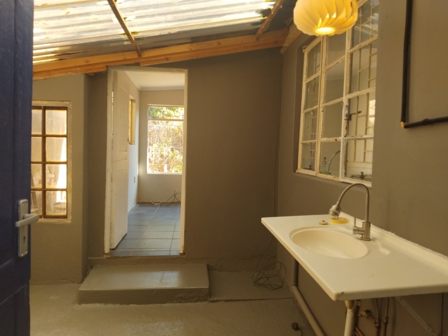 6 Bedroom Property for Sale in Primrose Gauteng