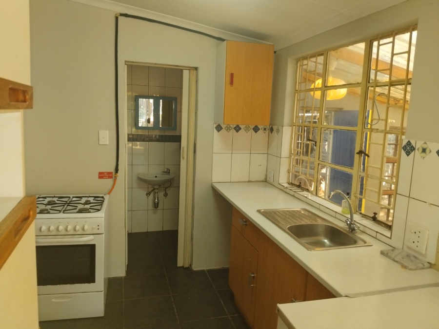 6 Bedroom Property for Sale in Primrose Gauteng
