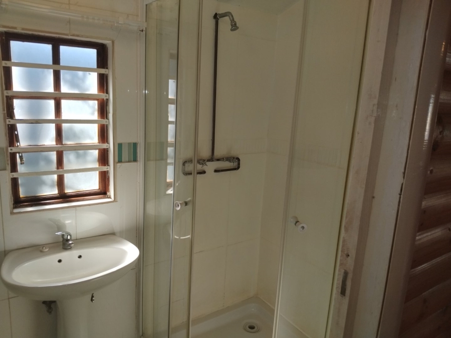 6 Bedroom Property for Sale in Primrose Gauteng