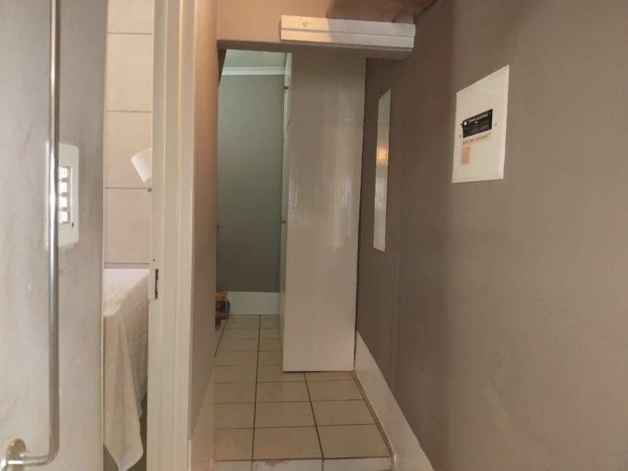 6 Bedroom Property for Sale in Primrose Gauteng