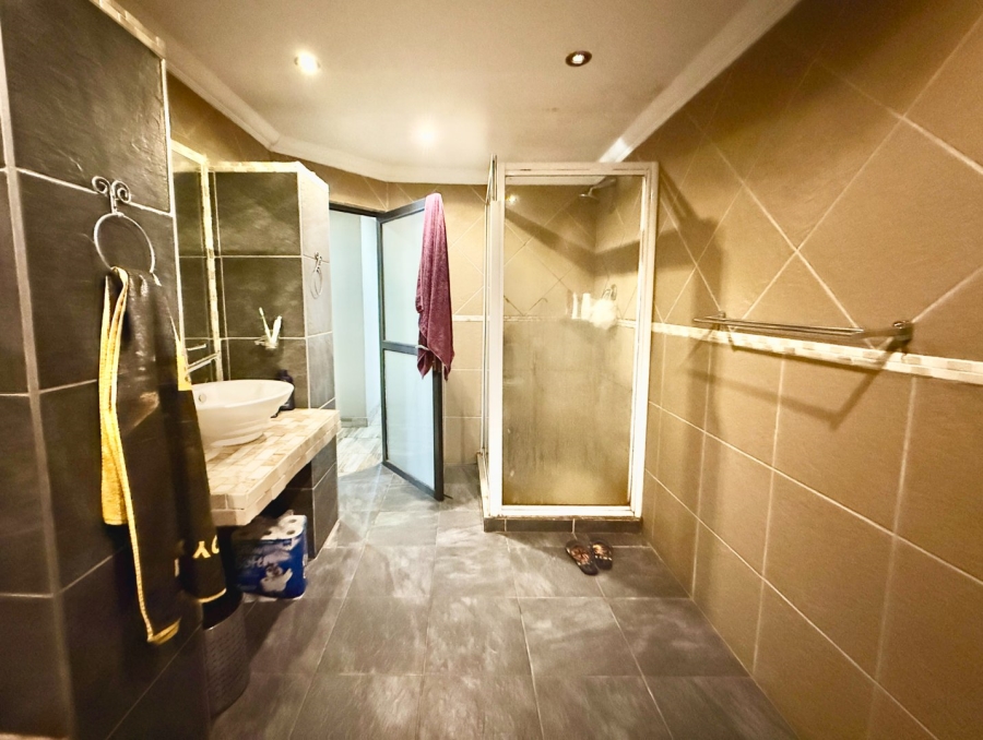 2 Bedroom Property for Sale in Mayberry Park Gauteng