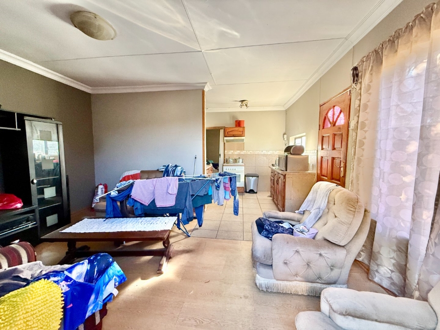 2 Bedroom Property for Sale in Mayberry Park Gauteng