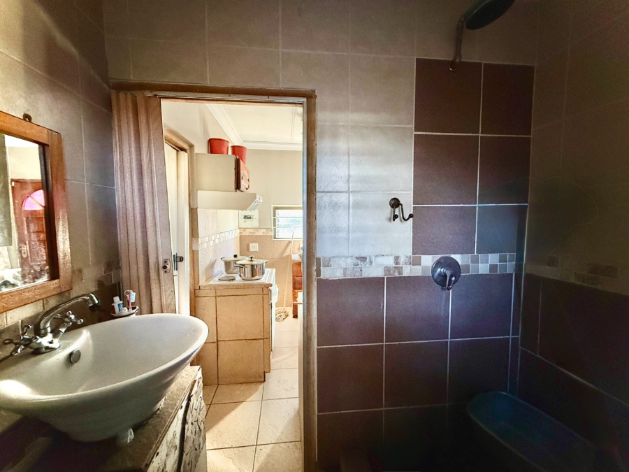 2 Bedroom Property for Sale in Mayberry Park Gauteng