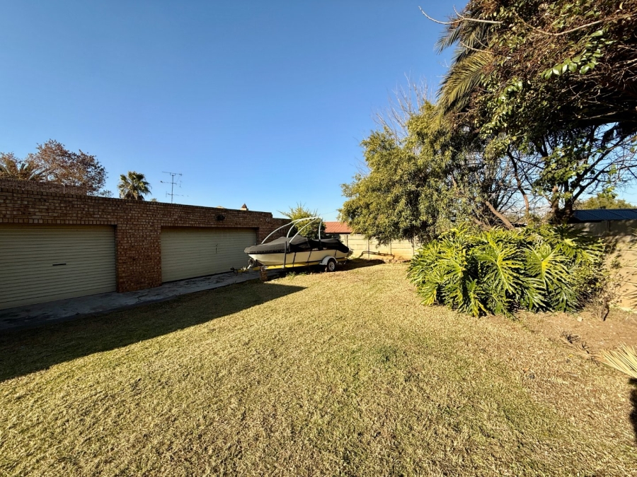 2 Bedroom Property for Sale in Mayberry Park Gauteng
