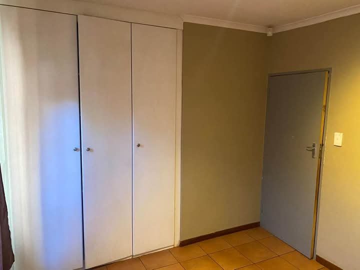 3 Bedroom Property for Sale in Doornpoort AH Gauteng