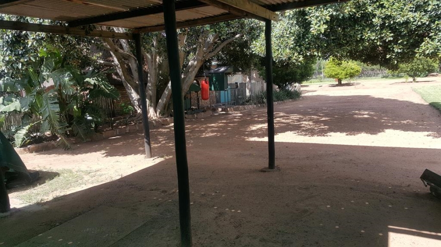 Commercial Property for Sale in Grootvaly AH Gauteng