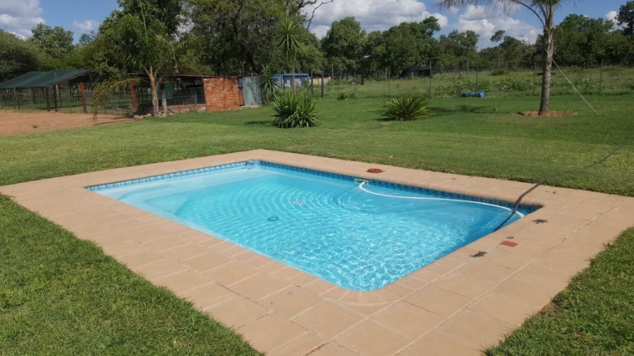 Commercial Property for Sale in Grootvaly AH Gauteng