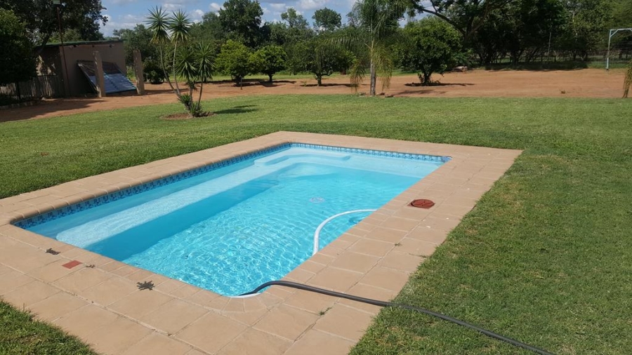 Commercial Property for Sale in Grootvaly AH Gauteng