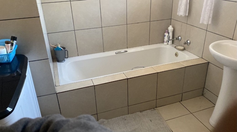 3 Bedroom Property for Sale in Elandspoort Gauteng