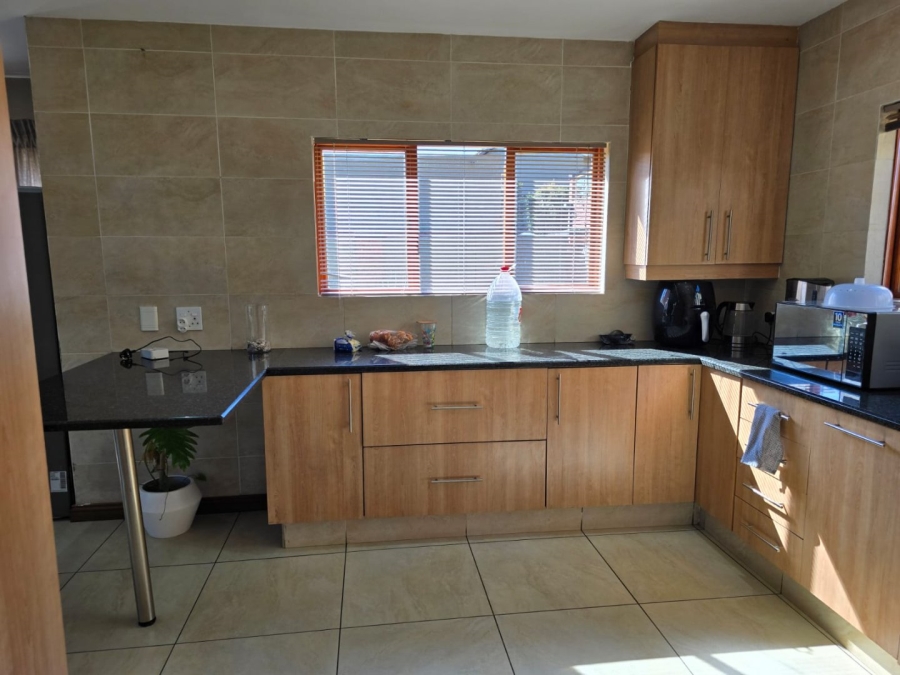 3 Bedroom Property for Sale in Lilianton Gauteng