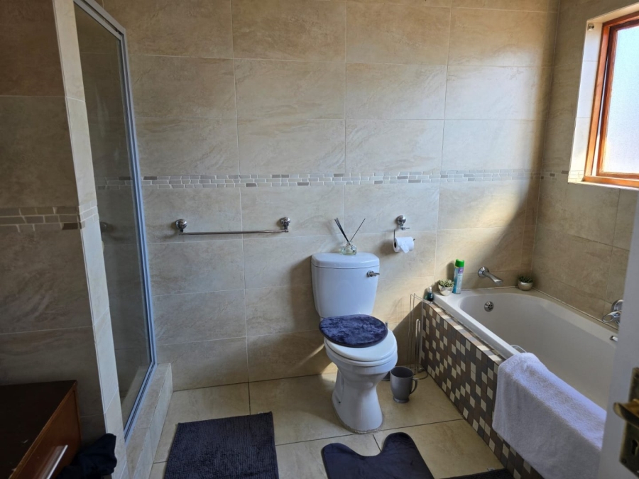 3 Bedroom Property for Sale in Lilianton Gauteng