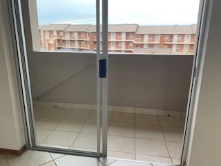 To Let 2 Bedroom Property for Rent in Monavoni Gauteng