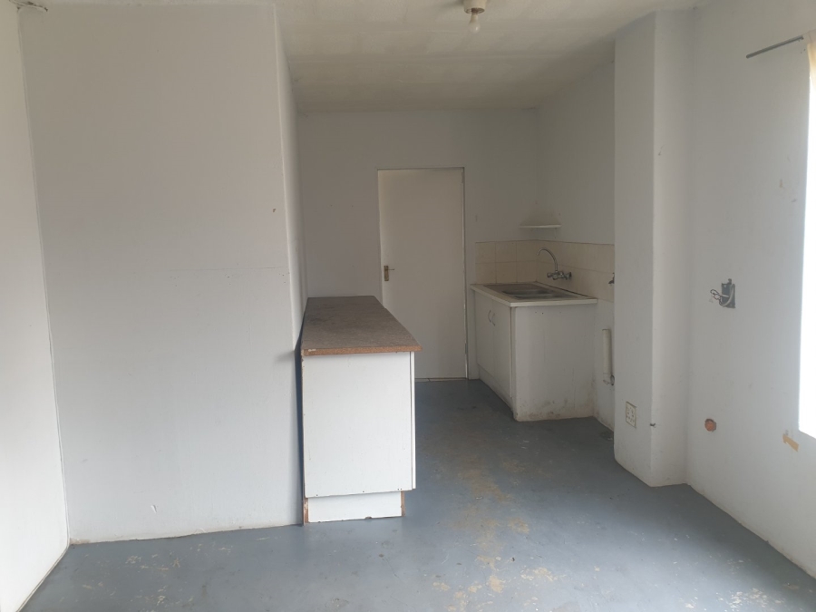 To Let 1 Bedroom Property for Rent in Farmall A H Gauteng