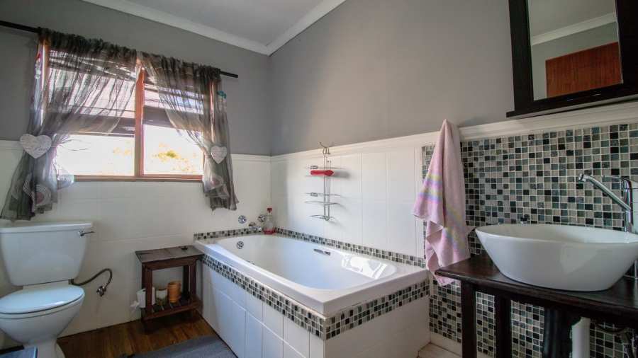 4 Bedroom Property for Sale in Boekenhoutskloof and surround Gauteng