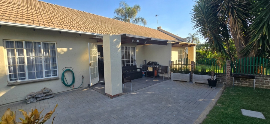 2 Bedroom Property for Sale in Bartlett Gauteng
