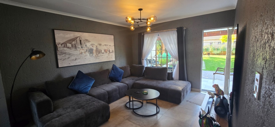 2 Bedroom Property for Sale in Bartlett Gauteng