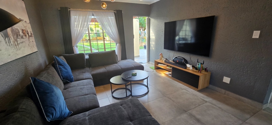 2 Bedroom Property for Sale in Bartlett Gauteng