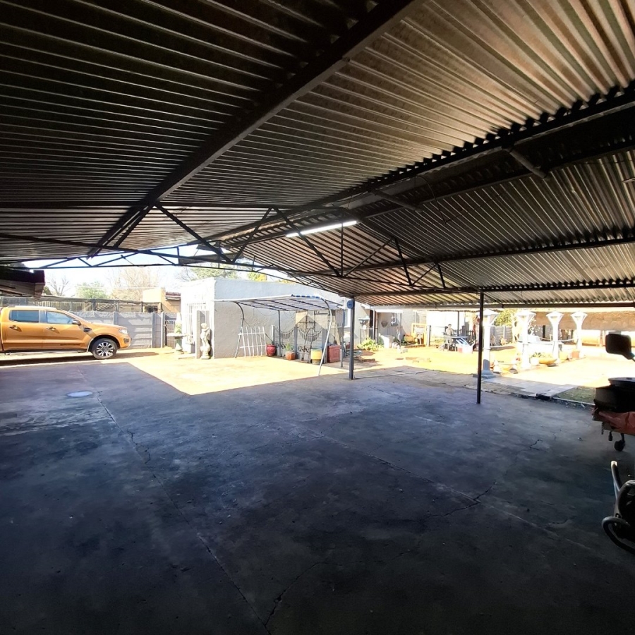 3 Bedroom Property for Sale in Meyerton Central Gauteng