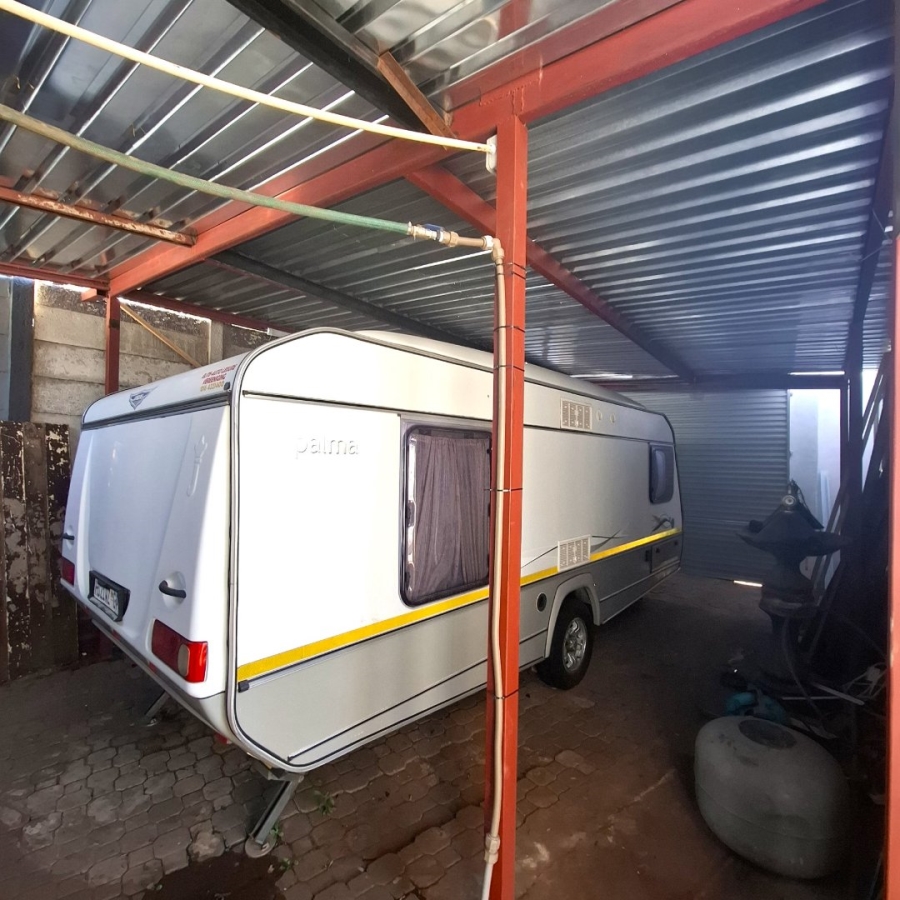 3 Bedroom Property for Sale in Meyerton Central Gauteng