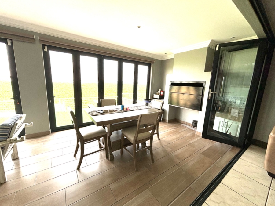 4 Bedroom Property for Sale in Bronkhorstbaai Gauteng