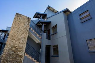 To Let 1 Bedroom Property for Rent in Greenstone Hill Gauteng