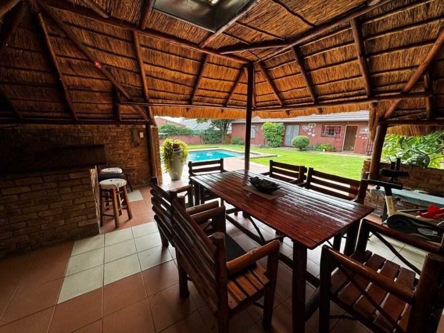 4 Bedroom Property for Sale in Birch Acres Gauteng