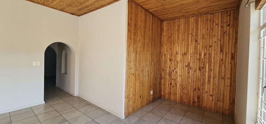 To Let 5 Bedroom Property for Rent in Waterkloof Glen Gauteng