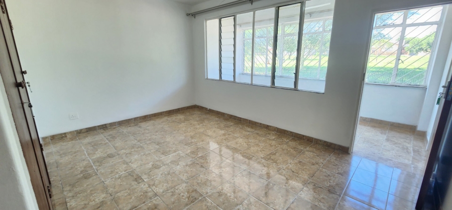 To Let 2 Bedroom Property for Rent in Laudium Gauteng
