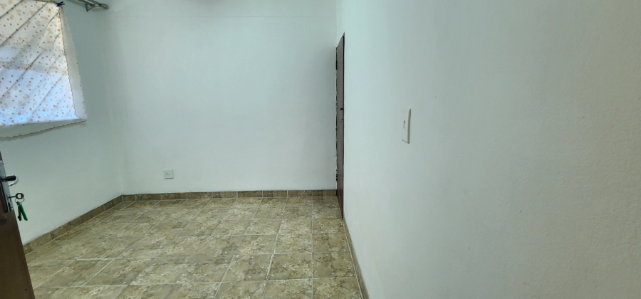 To Let 2 Bedroom Property for Rent in Laudium Gauteng