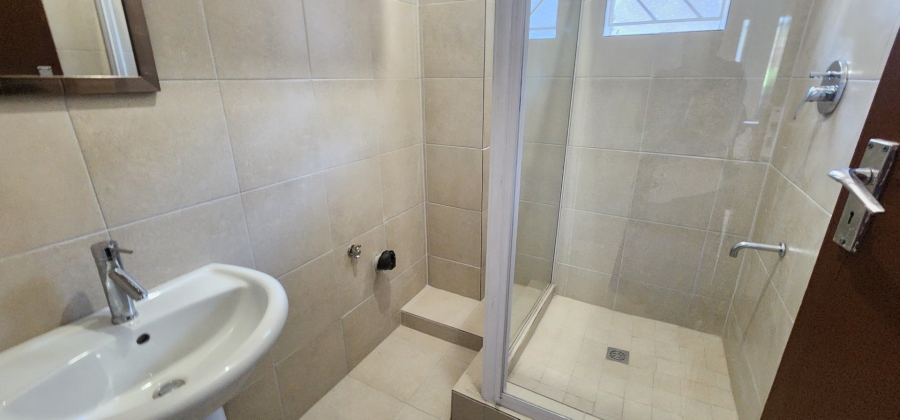 To Let 2 Bedroom Property for Rent in Laudium Gauteng